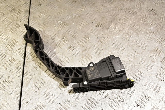 FORD 3M519F836AH Педаль газа в наличии Львов