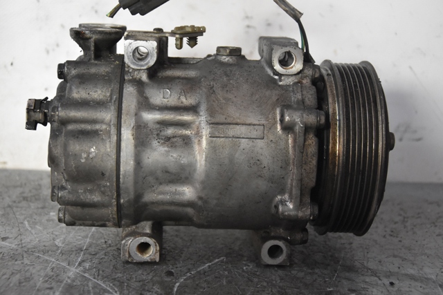 Компрессор кондиционера 3M5H19D629KE FORD