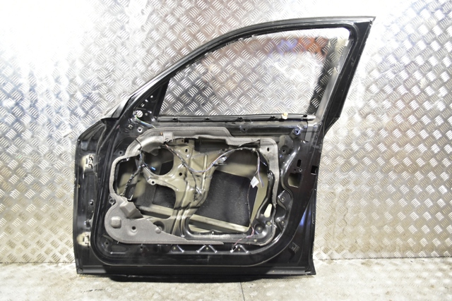 41517191012 BMW Дверь передняя правая купить в Одесса