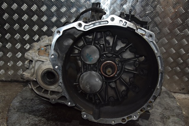 Механическая коробка переключения передач 4300038050 HYUNDAI