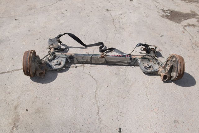 Ось задняя дополнительная 430004469R RENAULT