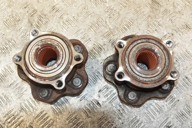 NISSAN 43202JK00A Задняя ступица в наличии Житомир