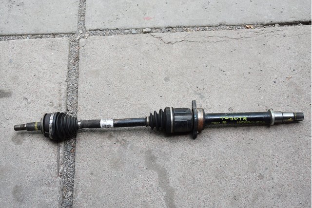 Полуось передняя, правая 434100F050 TOYOTA