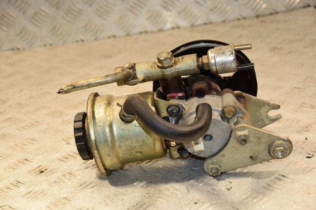 4432012391 TOYOTA Насос ГУР купить в Павлоград