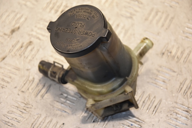 TOYOTA 4436042040 Бачок ГУР в наличии Павлоград