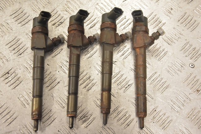 Форсунка впрыска топлива 445110299 FIAT
