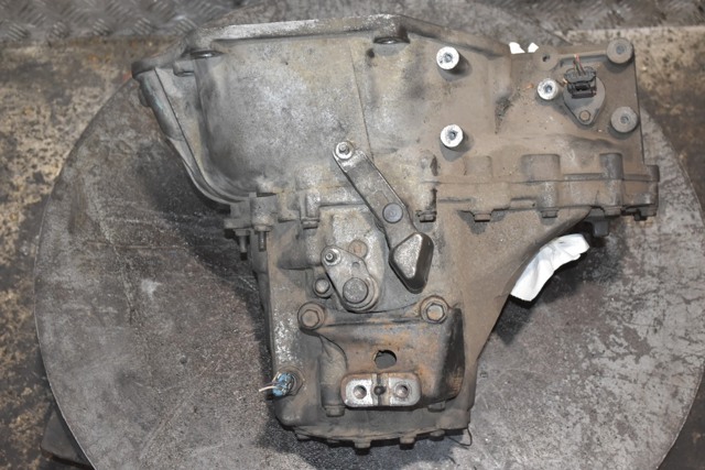 4668776AD CHRYSLER купить в Киев