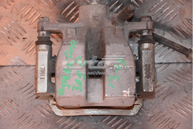 Задний правый суппорт 478300E070 TOYOTA