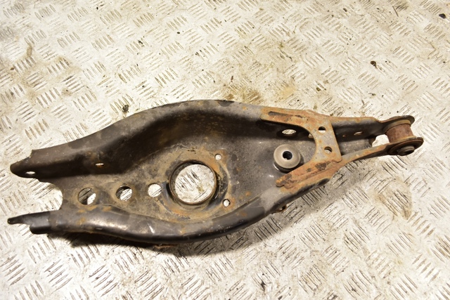 4873005070 TOYOTA Рычаг задней подвески поперечный правый купить в Винница