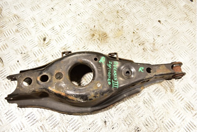 Балансир задний правый 4873005070 TOYOTA