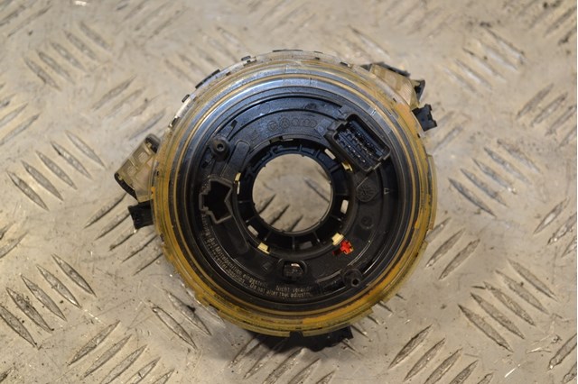Шлейф airbag кольцо подрулевое audi (c6) 4E0953541A