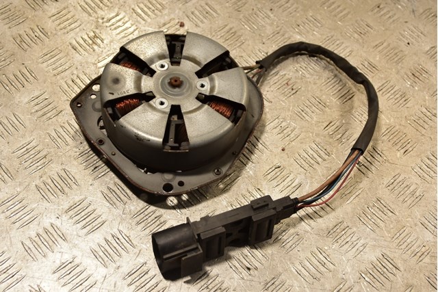 Моторчик вентилятора радиатора audi (4e) 4.0tdi 4E0959455G