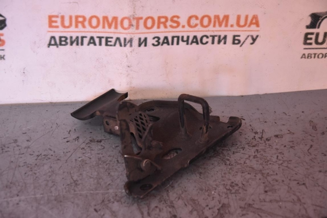 4F0823480B VAG Стояк-крюк замка капота купить в Ирпень