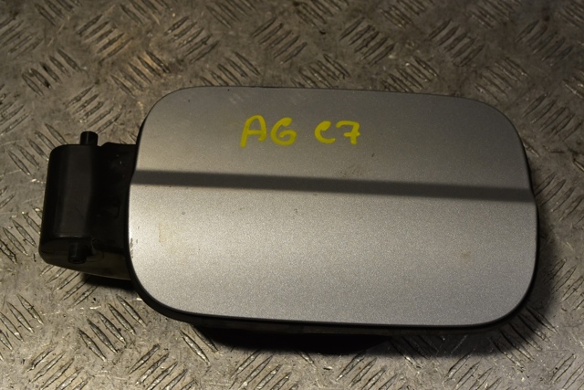 Уплотнитель заливной горловины топливного бака 4G0809906 VAG