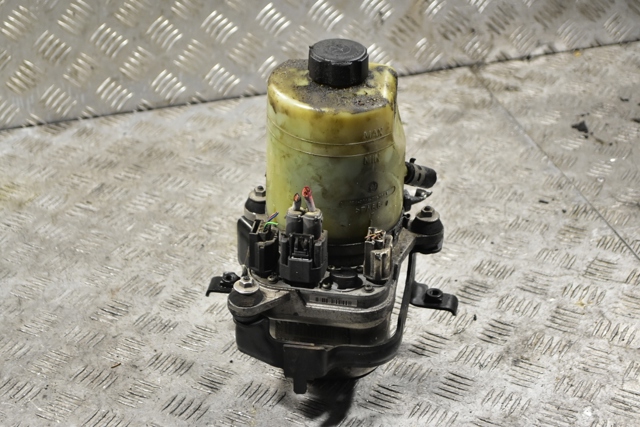 FORD 4M513K514CD Насос ГУР в наличии Винница