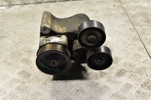 Насос ГУР 504184720 FIAT