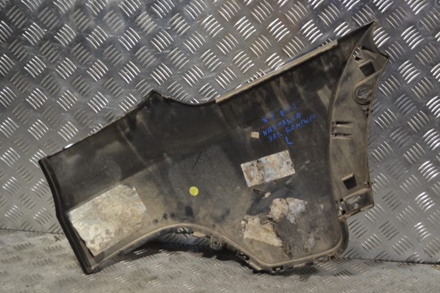 BMW 51127158439 Бампер задний, левая часть в наличии Сумы