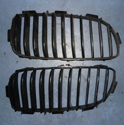 Облицовка радиатора 51137294813 BMW
