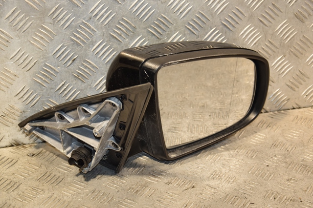 Боковое зеркало заднего вида правое 51167209638 BMW