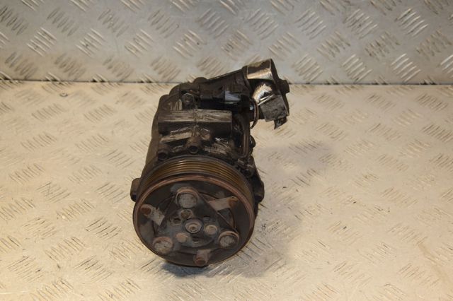 Компрессор системы кондиционирования 51803075 FIAT