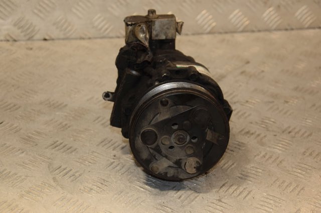 Компрессор климатической установки 51893889 PEUGEOT