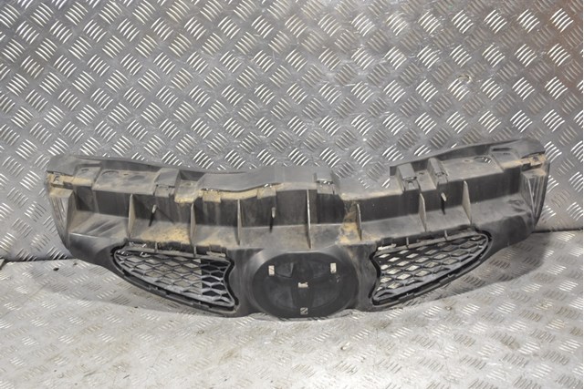 Решетка радиатора 531110H010 TOYOTA