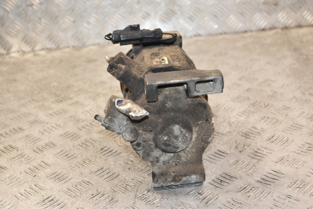 CHRYSLER 55111417AC Компрессор кондиционера в наличии Харьков
