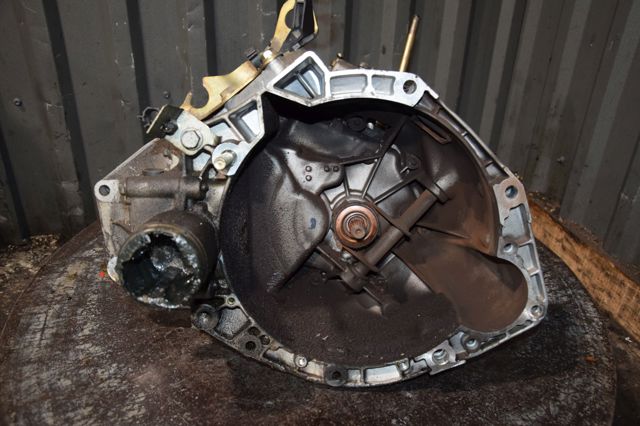 Корпус коробки передач 55181588 FIAT