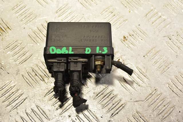 Реле свечей накала 55193073 FIAT