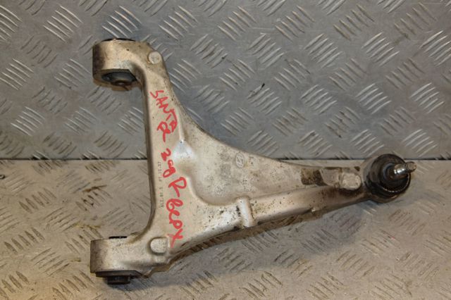Балансир подвески задний правый 552402B100 HYUNDAI