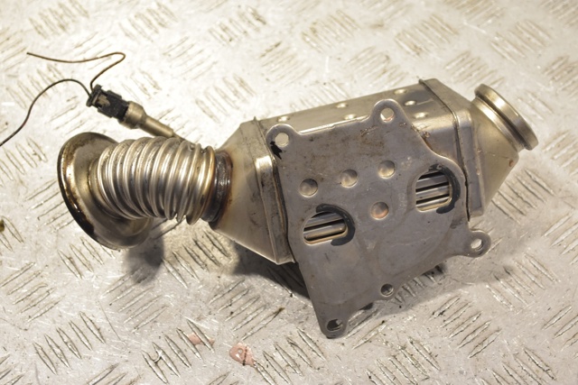 FIAT 55268286 Радиатор системы EGR в наличии Украина