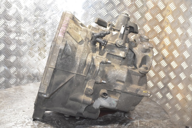 OPEL 55561696 КПП в наличии Хмельницкий