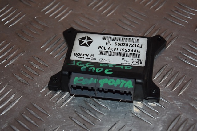 56038721AJ CHRYSLER купить в Украина