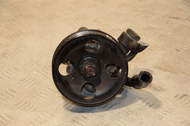 Насос гидроусилителя руля 571002B000 HYUNDAI