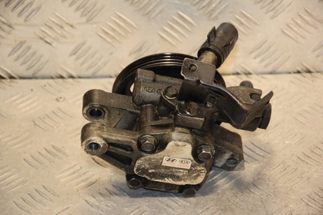 571002E000 HYUNDAI Насос ГУР купить в Днепр
