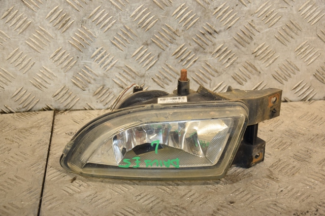 ПТФ левая 5801377881 IVECO