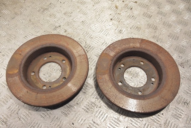 Задний дисковый тормоз 584111P300 HYUNDAI