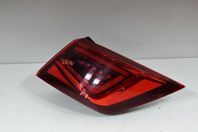 VAG 5F9945208B Фонарь задний правый внешний в наличии Николаев