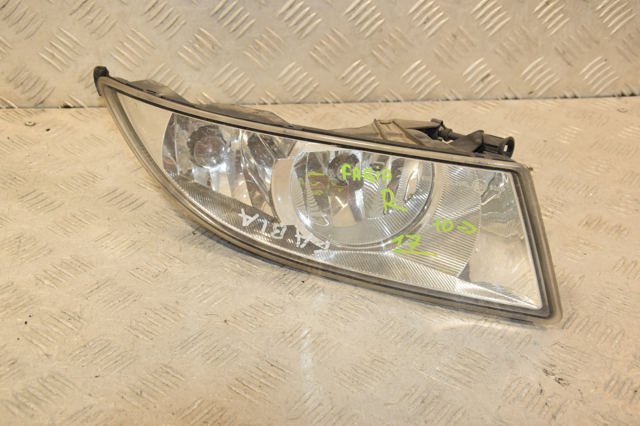 Туманка правая 5J0941700B VAG