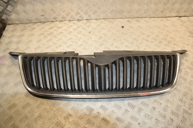 Решетка 5L0853668 VAG