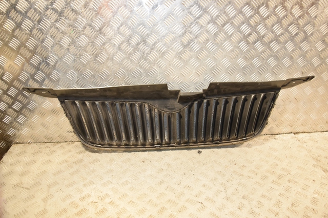 5L0853668 VAG Решетка радиатора купить в Харьков