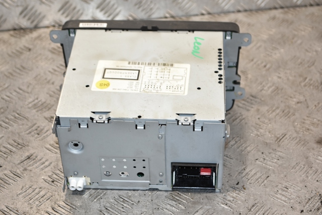 VAG 5P0035186 Магнитола (радио AM/FM) в наличии Каменское