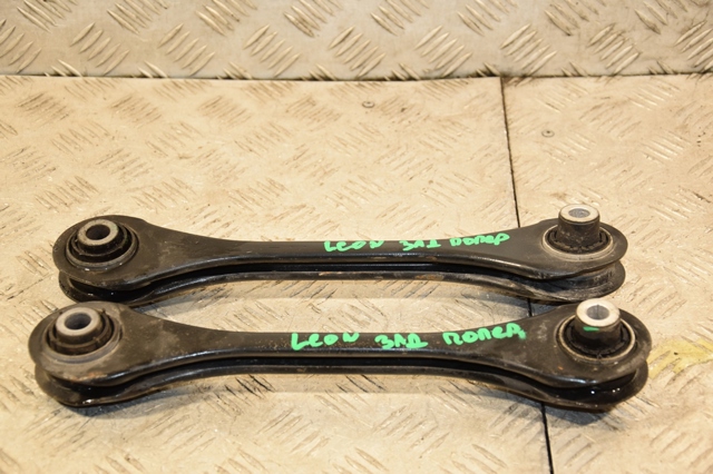 Растяжка задней подвески 5Q0501529G VAG