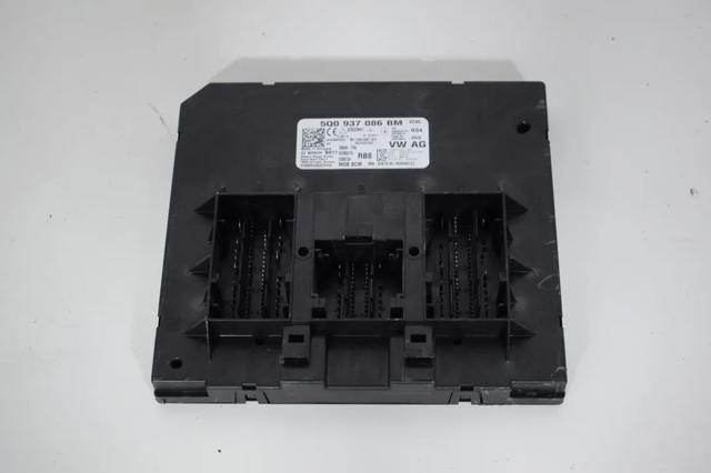 Компьютер бортовой 5Q0937086BM VAG