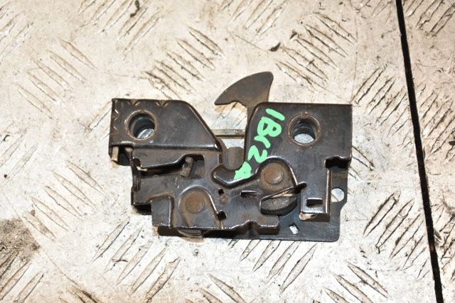 Замок крышки капота 5U0823509A VAG