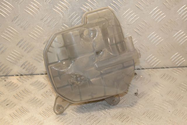 5WA121407E Бачок системы охлаждения расширительный купить Николаев