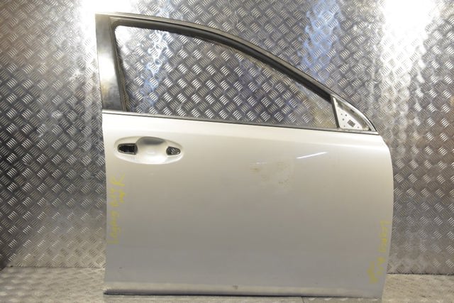 Пассажирская передняя дверь 60009AJ0209P SUBARU