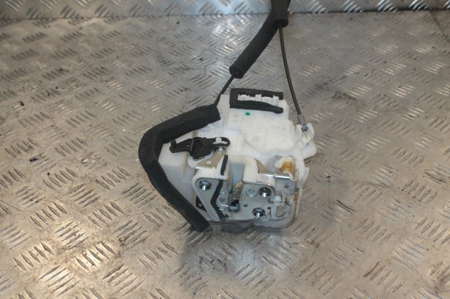 61035AJ01A SUBARU Замок двери задней левой купить в Николаев