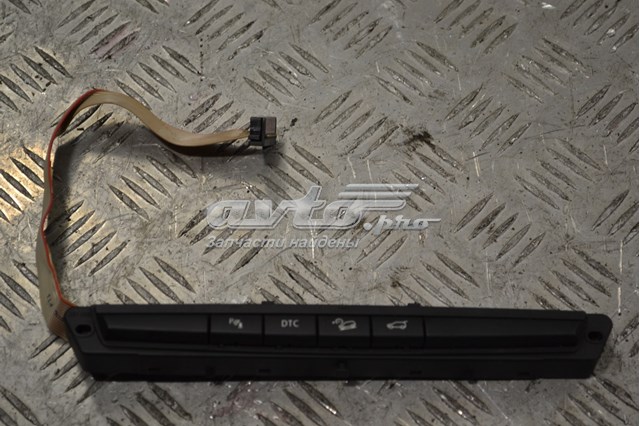 Блок кнопок центральной консоли 61316972780 BMW