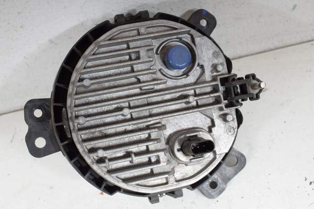 63177409122 BMW Фара противотуманная правая купить в Киев